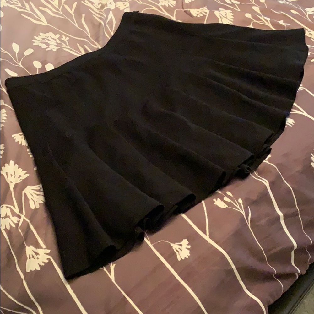 [Forever 21] Black Mini Skirt